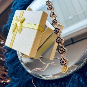 Luxury charm on unbranded bracelet/charm